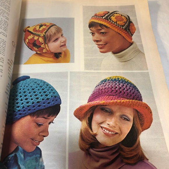 1972-73 McCall’s Needlework & Crafts Large Magazine Vintage Fashions Knits - Picture 8 of 12